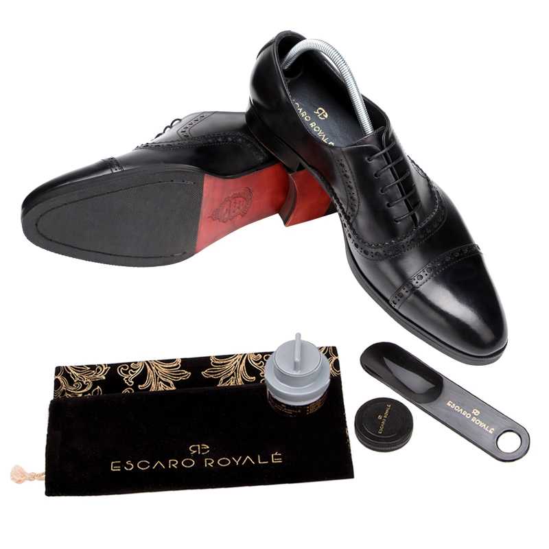 The Vienna Toecap Oxfords In Black