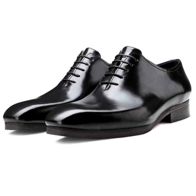 The Milan Wholecut Oxfords In Black