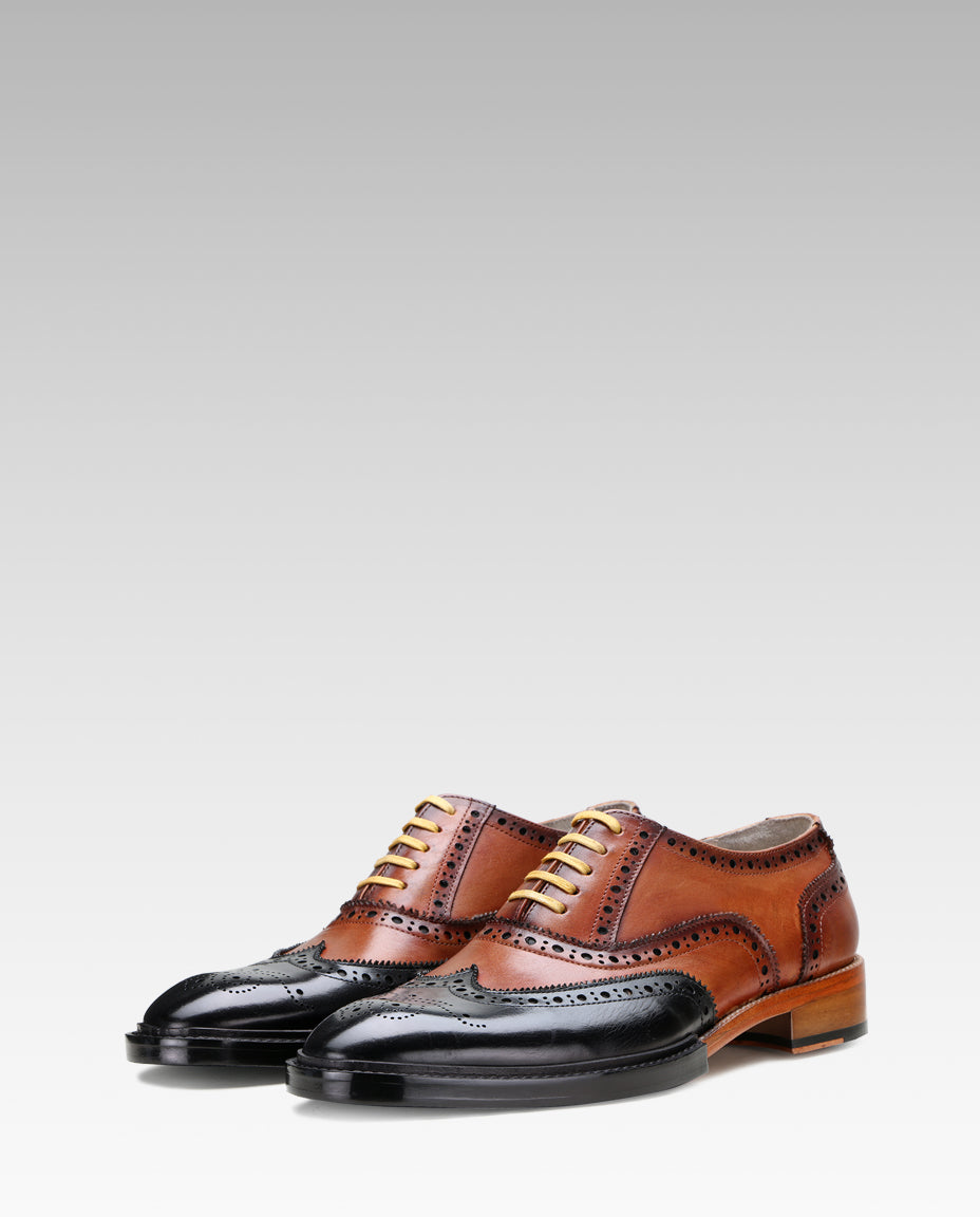 Escaro Royale Elan Exclusive Brogues in Tan