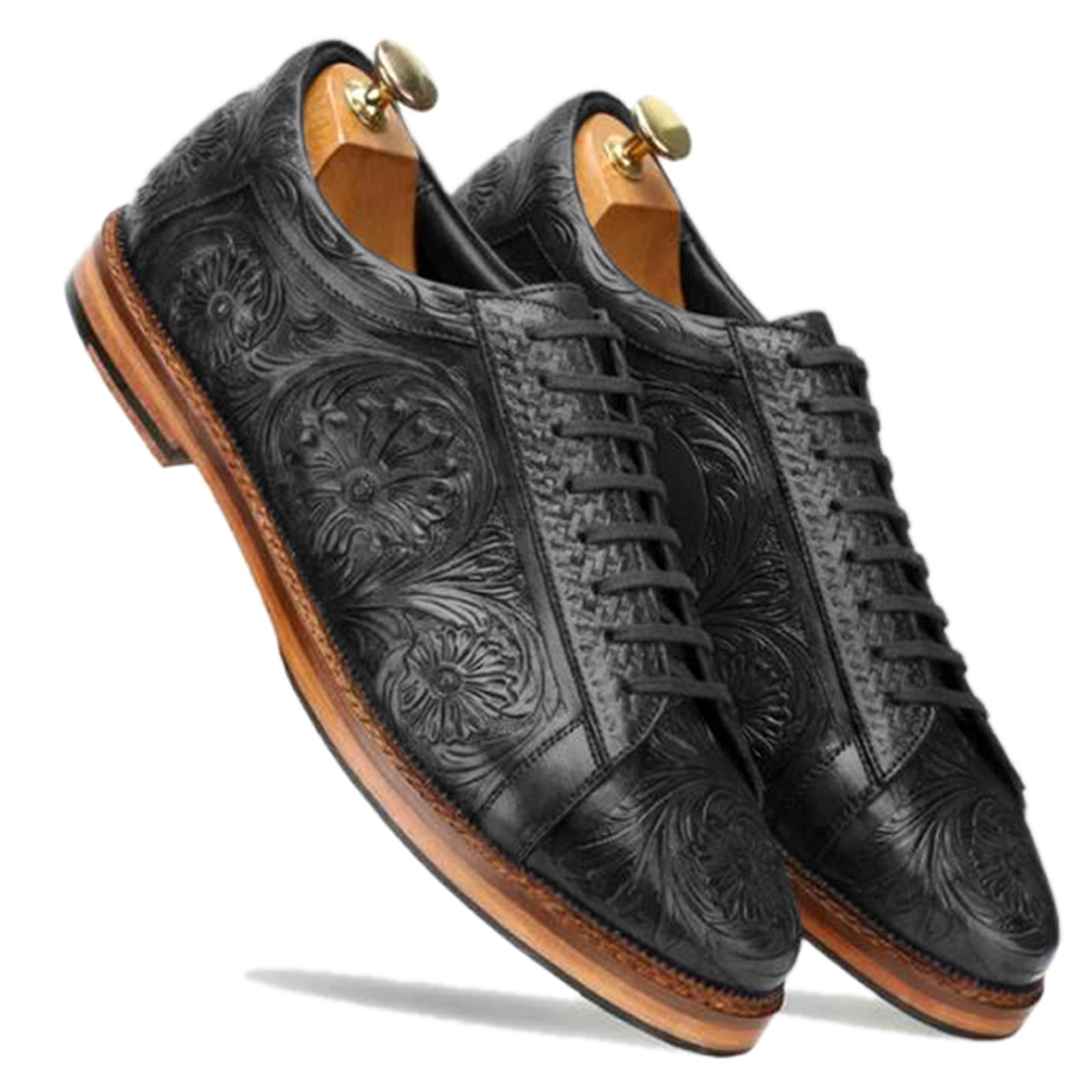 Strumento Handtooled Derby in Black