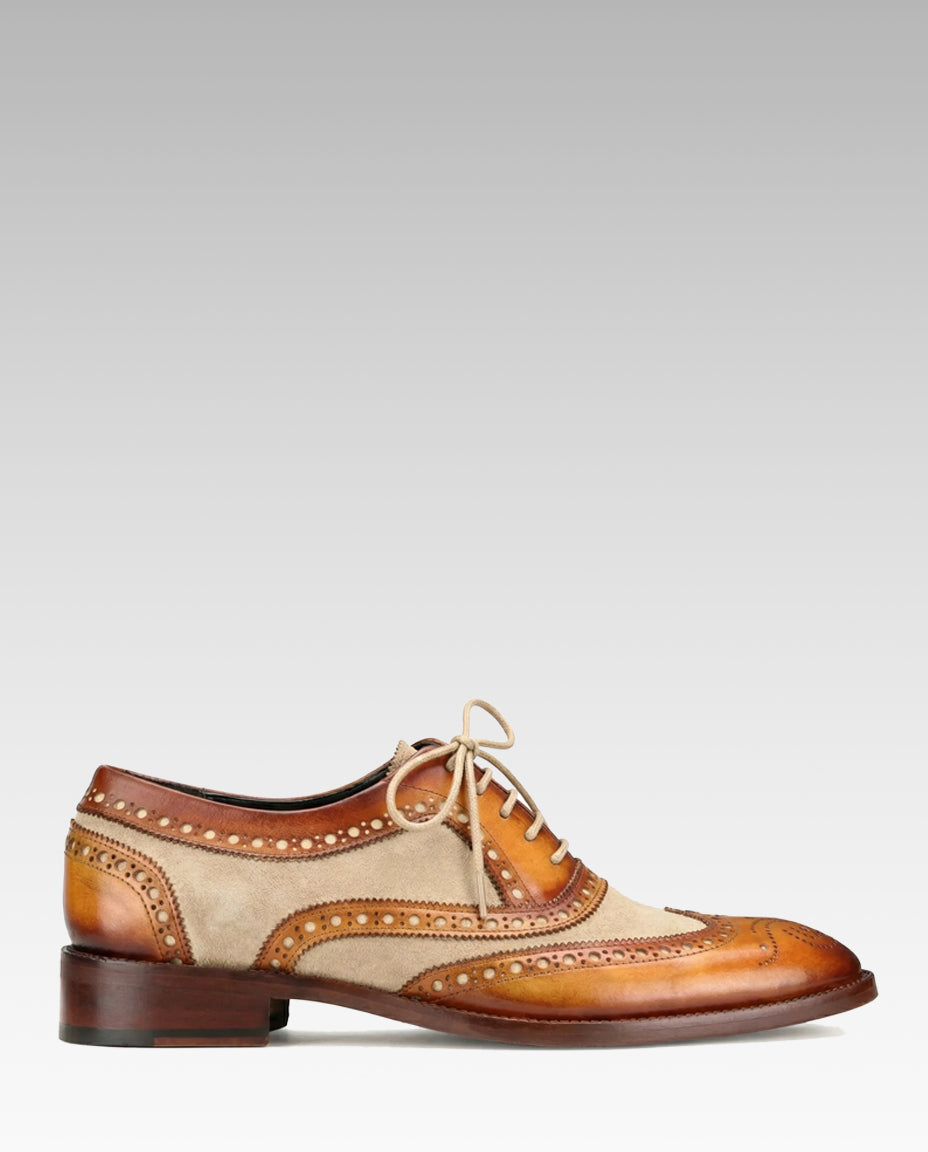 TanBeige Wingtip London Brogues
