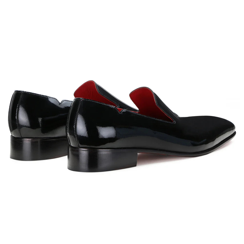 Mavro Classic Sleek Loafers in Black