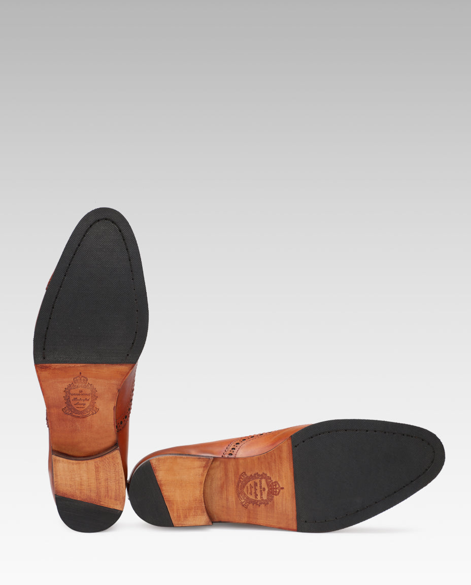 The Vienna Toecap Oxfords In Tan