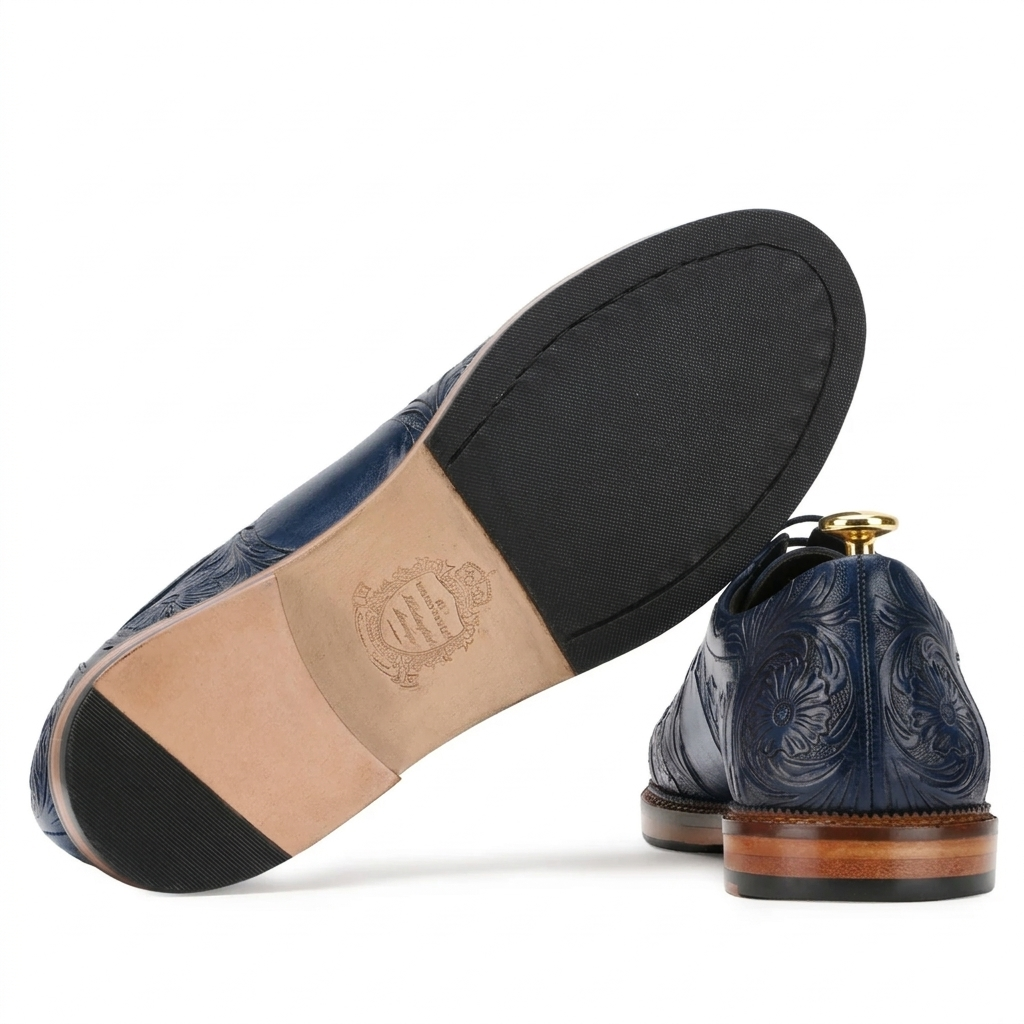 Strumento Handtooled Derby in Navy Blue