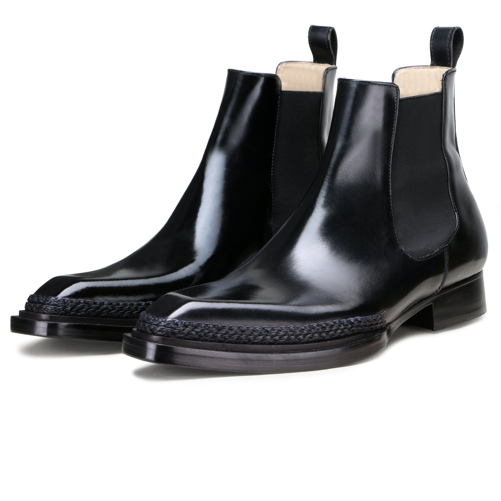 Dominion Chelsea Boots with Taper Toe in Black