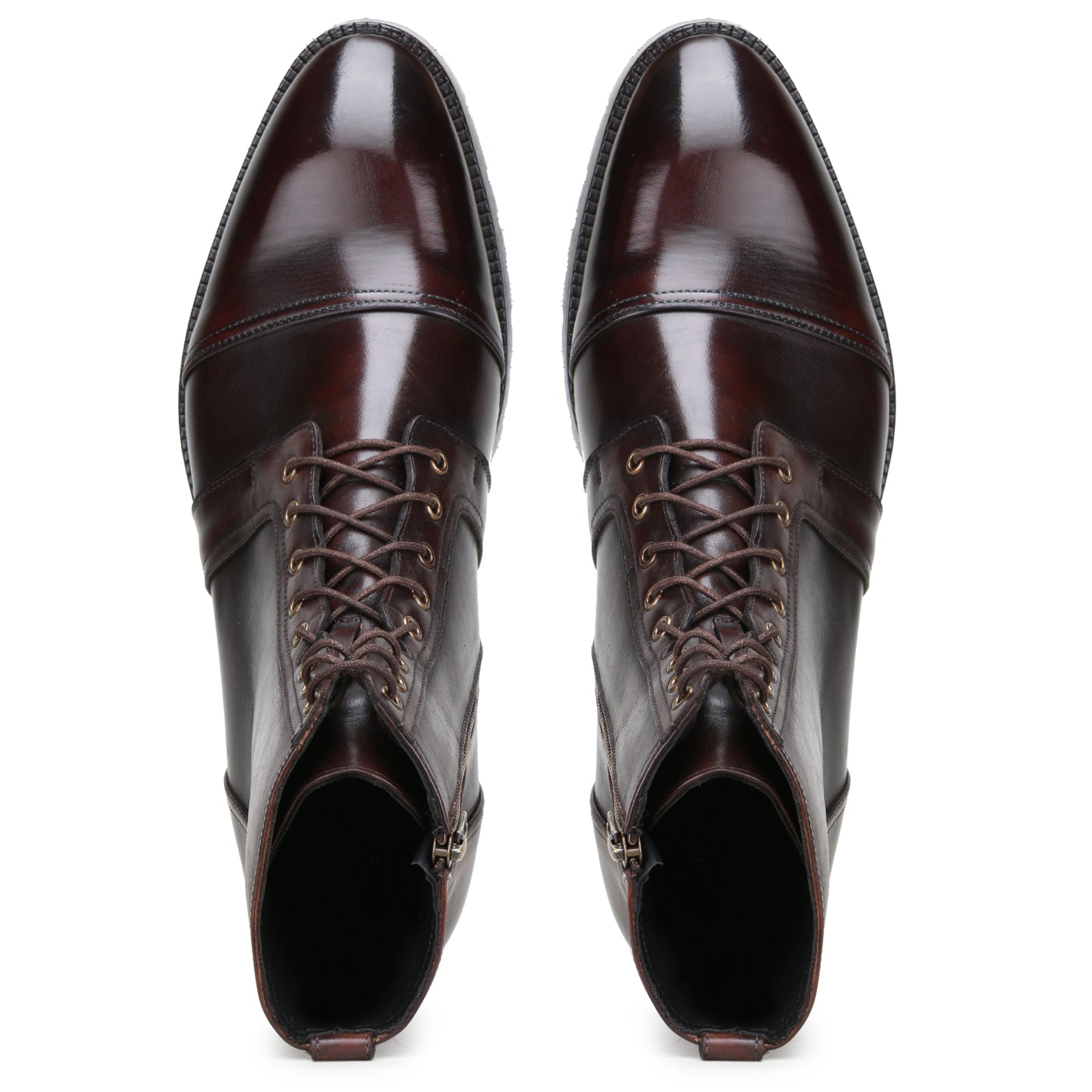 Blackthorne Toecap Lace-Up Boots in Brown