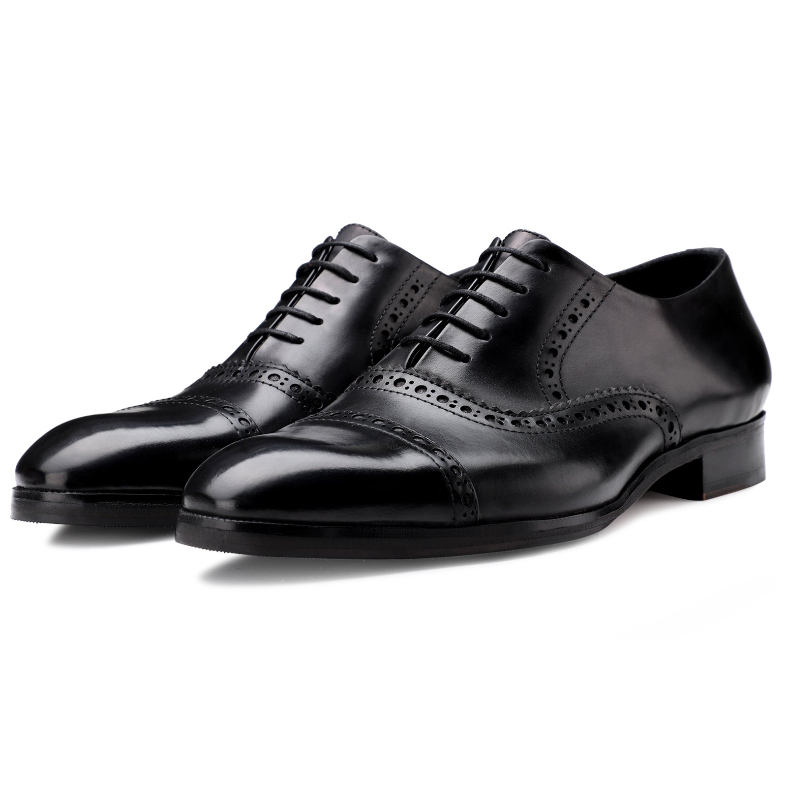The Vienna Toecap Oxfords In Black