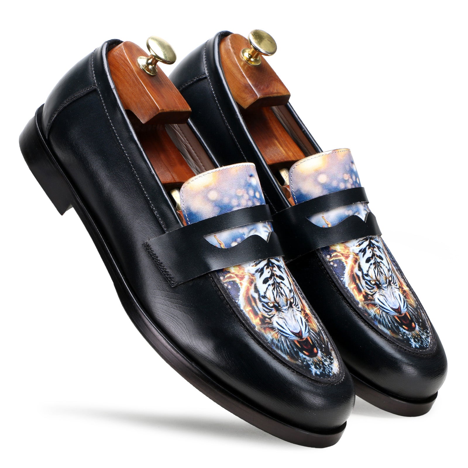 Escaro Royale Camden Craft Leather shoes in Black-Blue for Men
