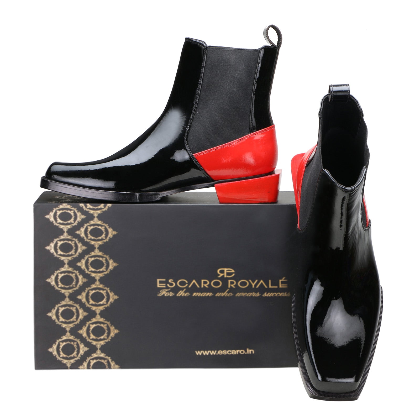 Escaro Royale Blackridge SquareToe Chelsea Boots in Black