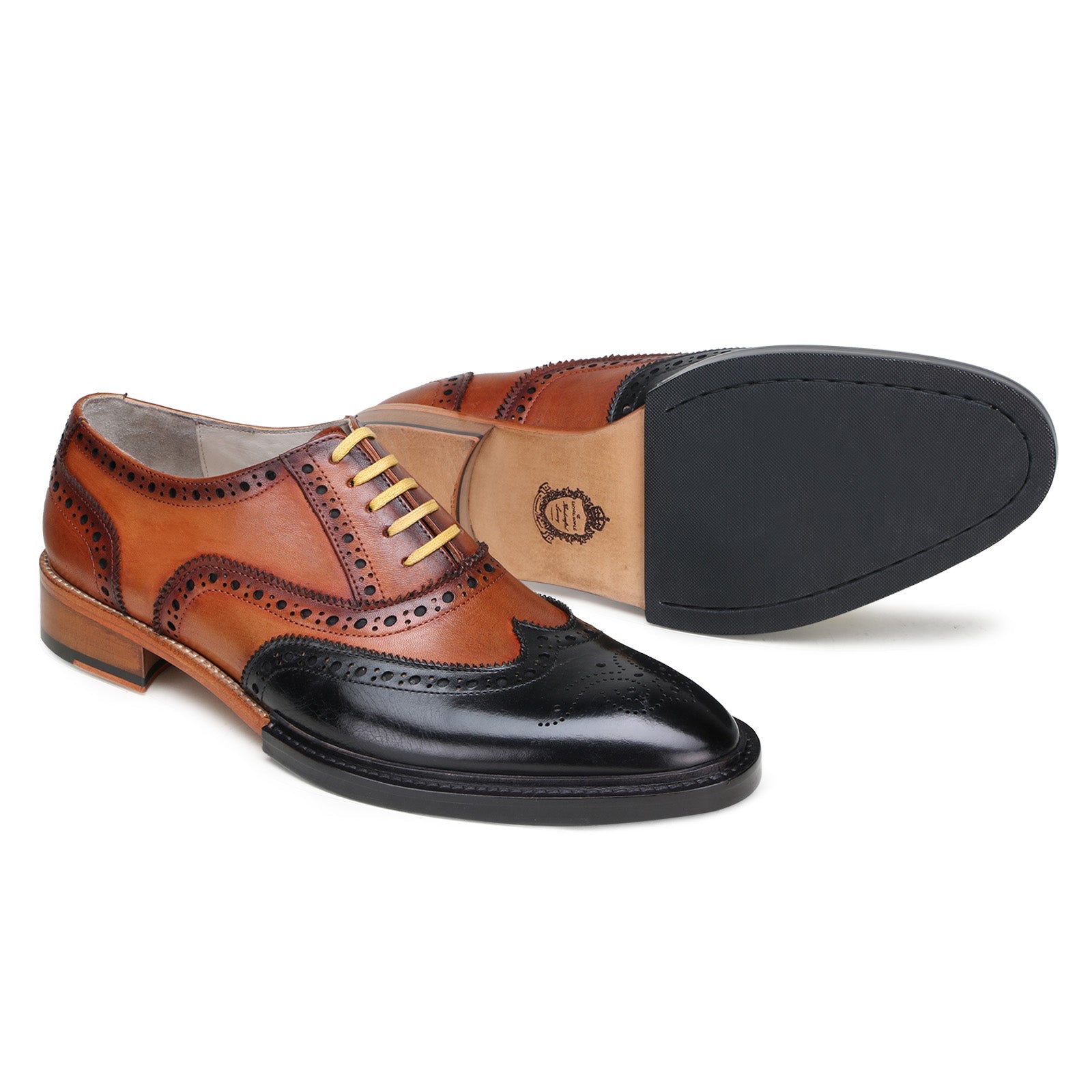 Escaro Royale Elan Leather shoes Black Tan for Men