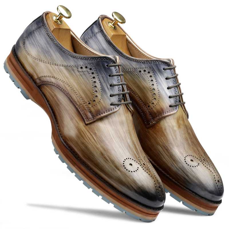 Aurora Derby in Natural Wooden Tones