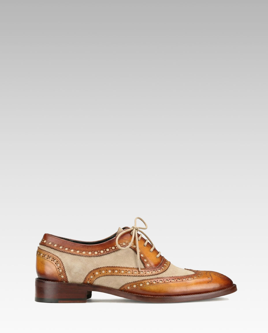 TanBeige Wingtip London Brogues