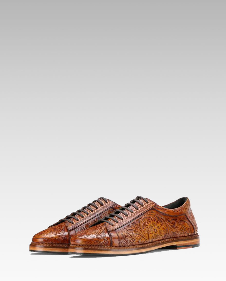 Strumento Handtooled Derby in Tan