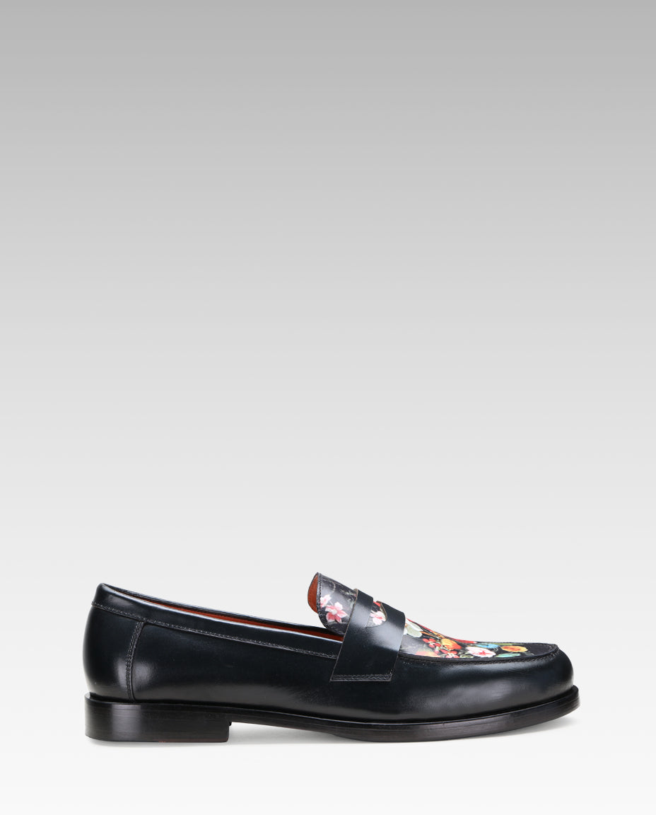 Escaro Royale Camden Craft Loafers in Black