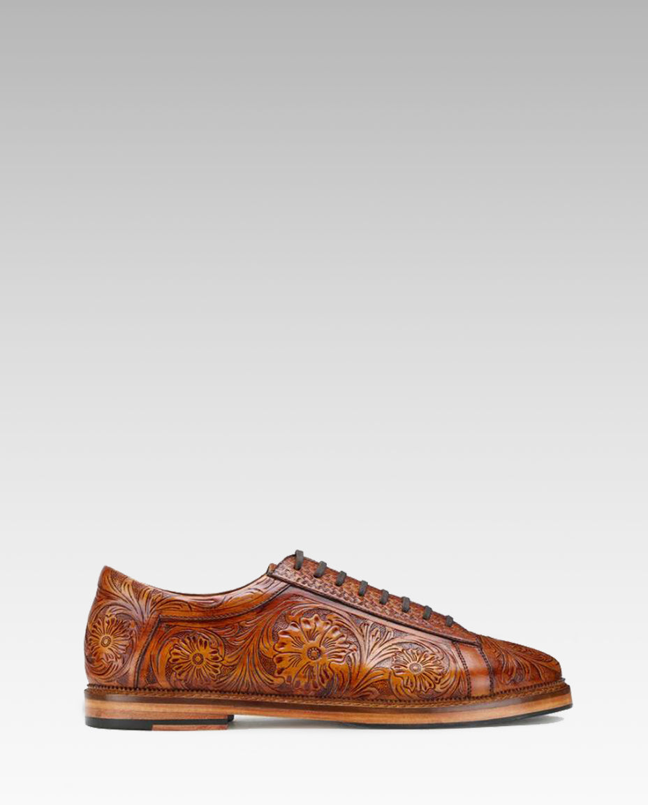 Strumento Handtooled Derby in Tan