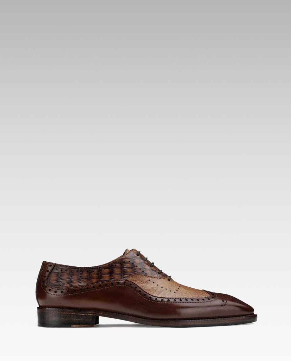 The Cabot Triple Textured Oxford in Brown and Tan