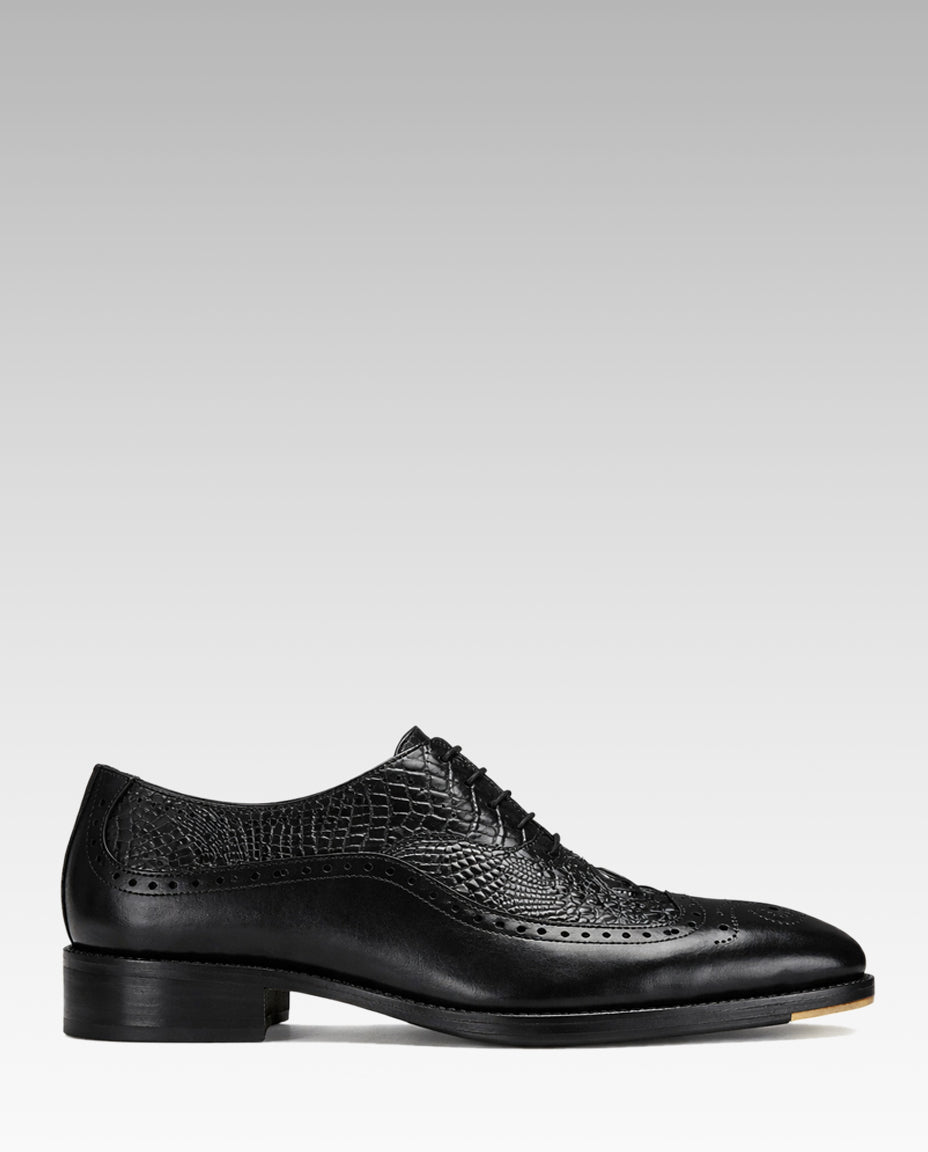 The Cabot Triple Textured Oxfords in Black with Metal Toe Plate Detail