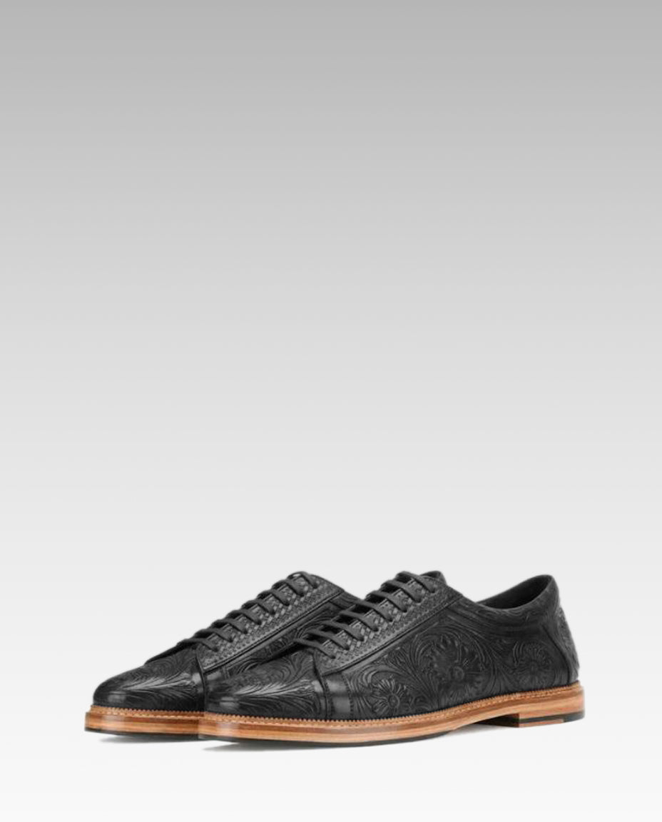 Strumento Handtooled Derby in Black