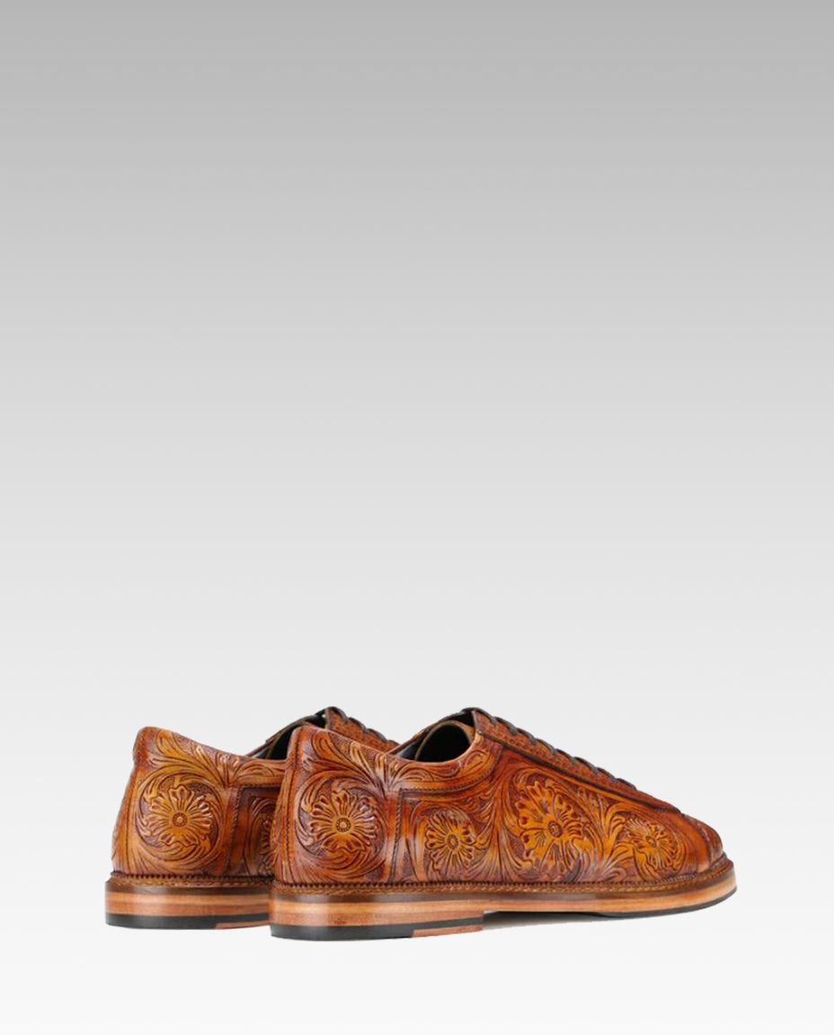 Strumento Handtooled Derby in Tan