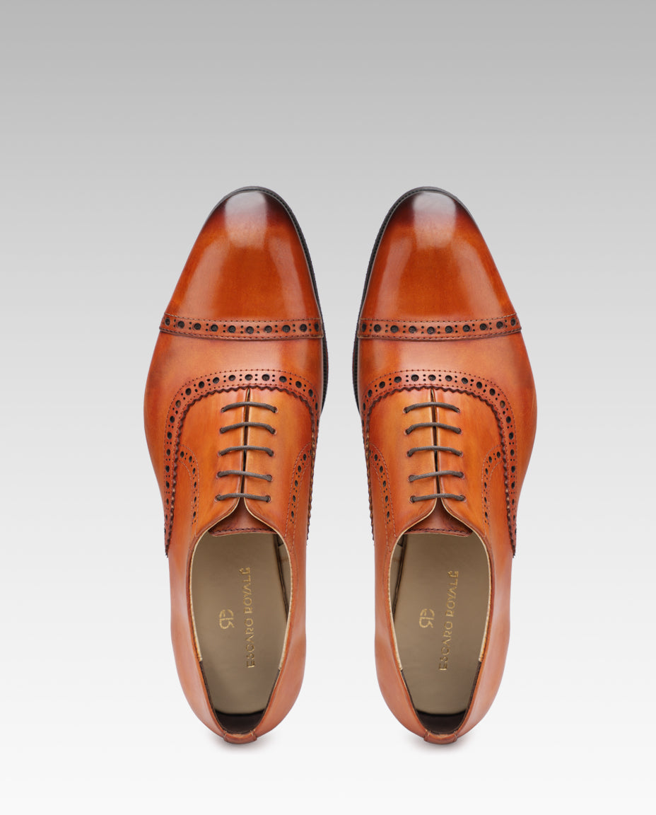 The Vienna Toecap Oxfords In Tan