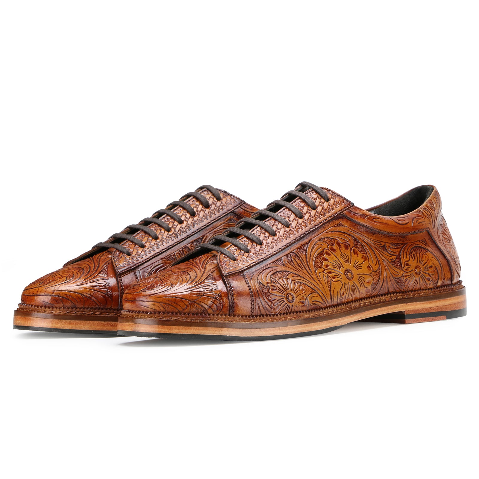 Strumento Handtooled Derby in Tan