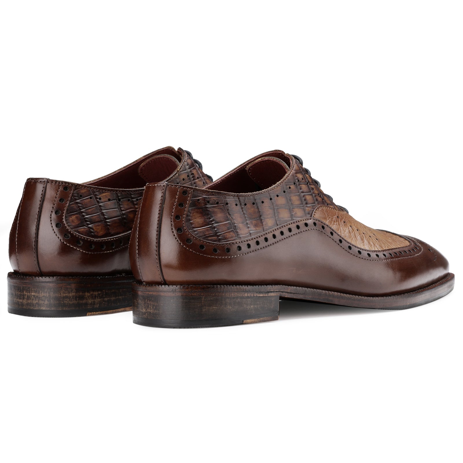 The Cabot Triple Textured Oxford in Brown and Tan